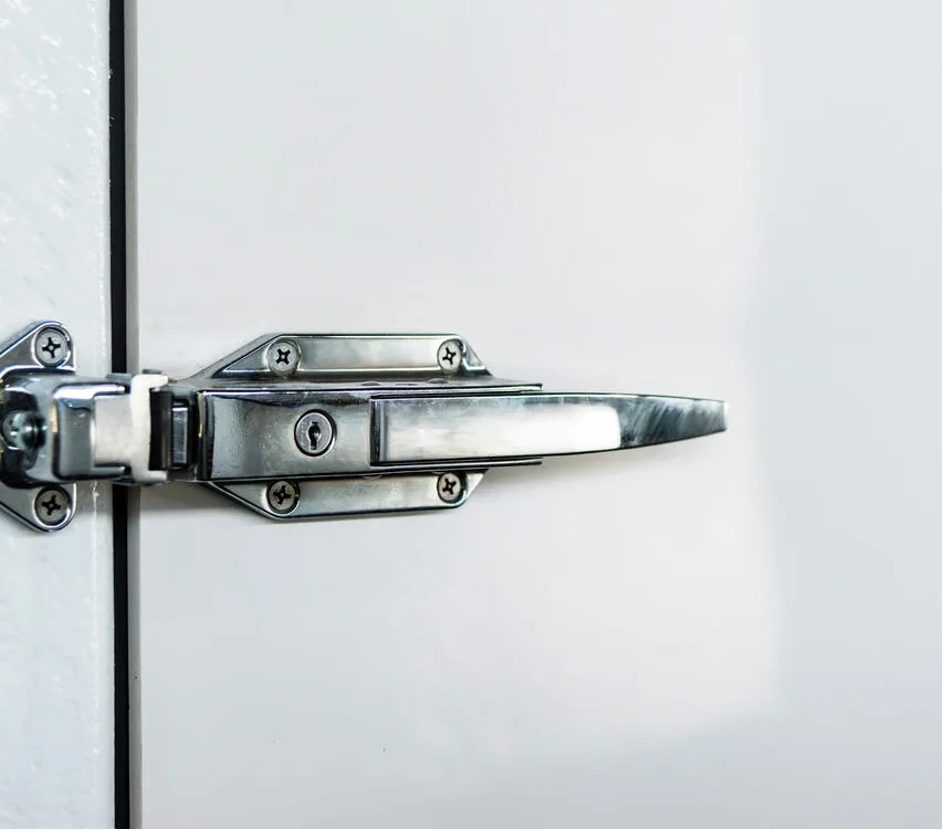 Locking door handle.